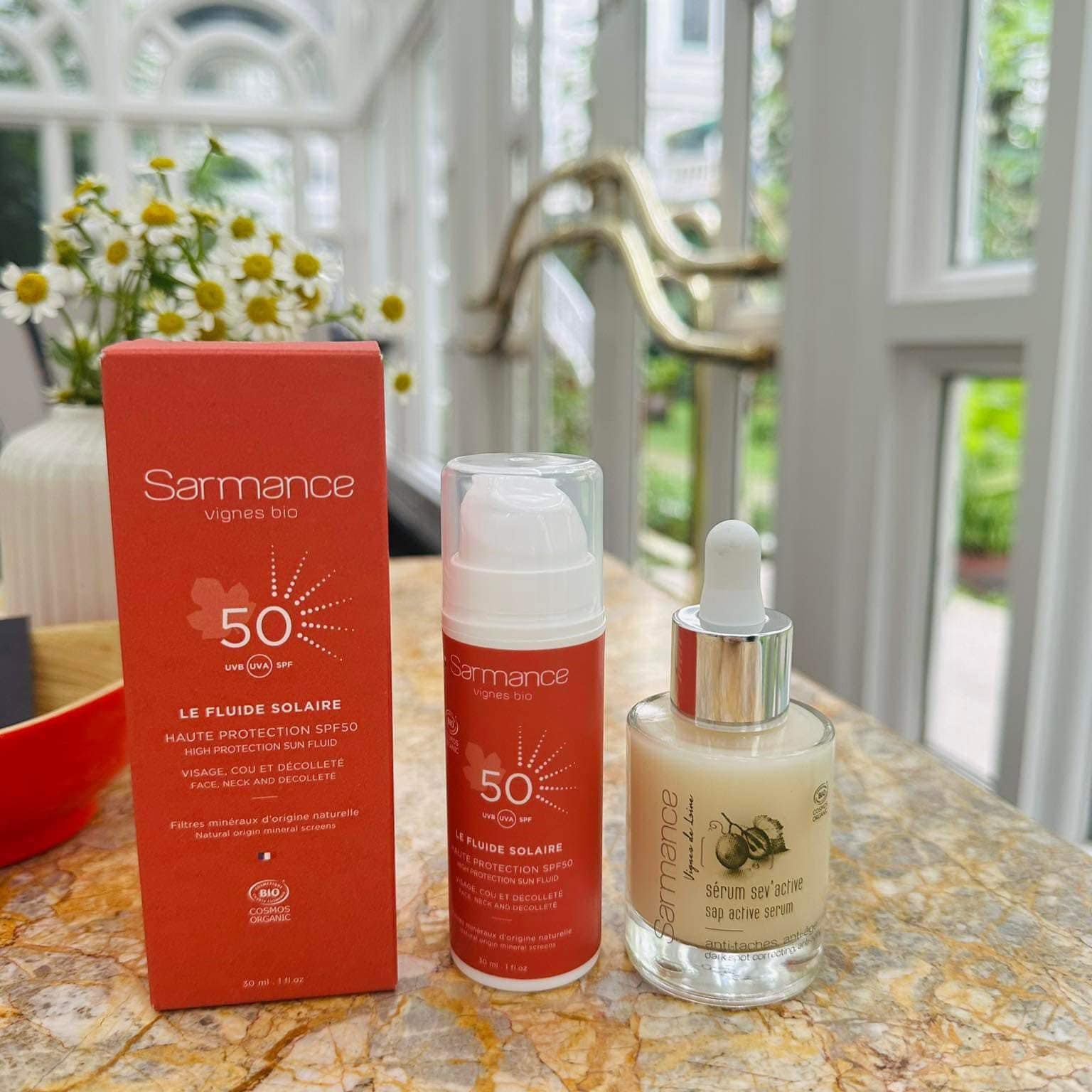 đặt ngay ưu đãi hot - Mua serum tặng kem chống nắng